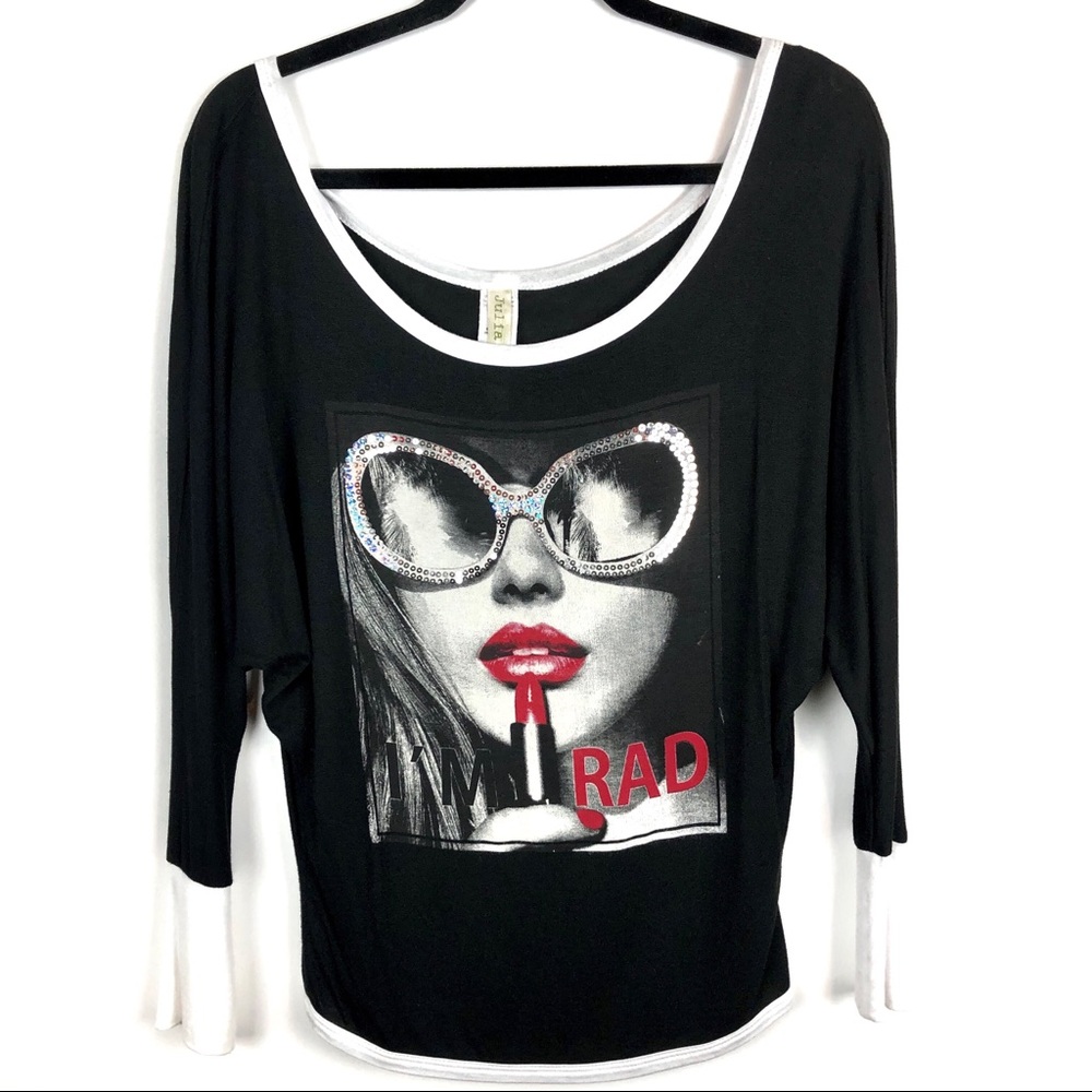 Julia black and white bat sleeve graphic top